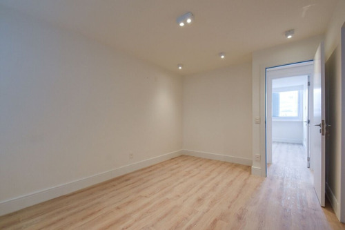 Imagem 28 de 30 de Apartamento - Ap01405 - 70510760