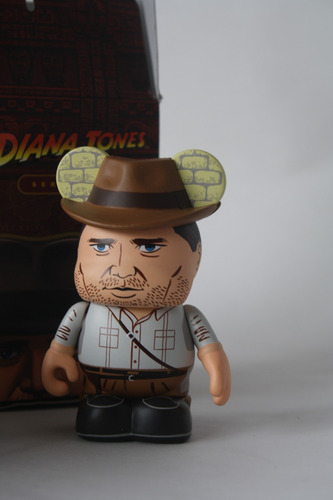 Juggle Dinsey Vinylmation Indiana Jones