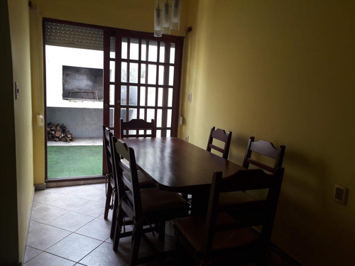 Imagen 2 de 13 de Venta Apartamento De 2 Dormitorios En Pocitos Con Parrillero