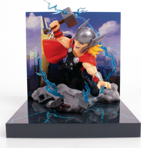 Figura Marvel Avengers Thor Con Escenario Superama