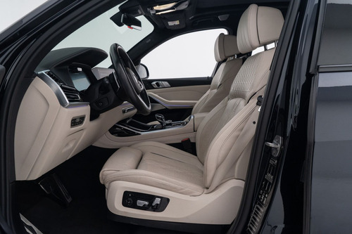 BMW X7 M50i 4.4 V8 Bi-TB Aut.