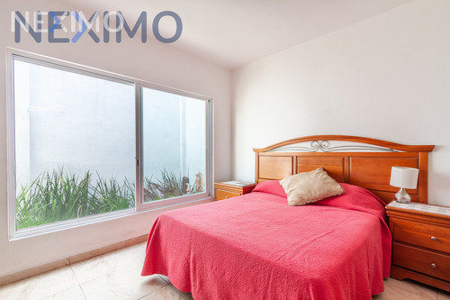 Imagen 6 de 30 de Casa En Venta En Colonia Volcanes En Cuernavaca, Morelos.