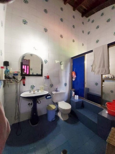 Imagen 11 de 14 de Casa En Venta En Juanico, Calle José María Vargas
