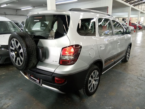 Imagen 6 de 25 de Chevrolet Spin 1.8 Active 2016 75.000km