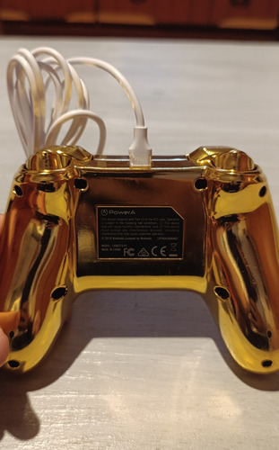 Joystick Nintendo Switch Control Mario Cableado Dorado (Usado)