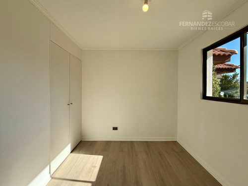 San Esteban - Vende Casa 3d 2b 1e - Cond. Los Solares