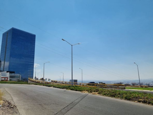 Local Renta Campanario Sec Miradores Titanium