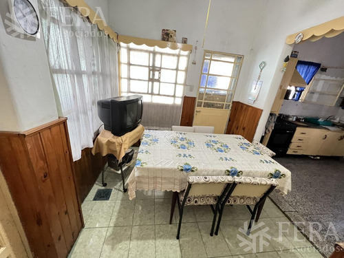 Imagen 4 de 19 de Venta De Casa 4 Ambientes En Bernal (23110)