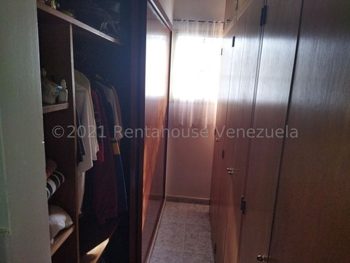 Imagen 8 de 14 de Casa En Venta Angelica Guzman Sm Mls #22-2576