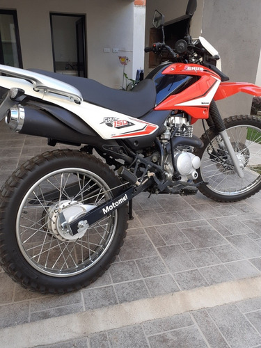 Motomel Skua 150