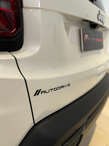 Jeep Renegade 1.8 Sport At6
