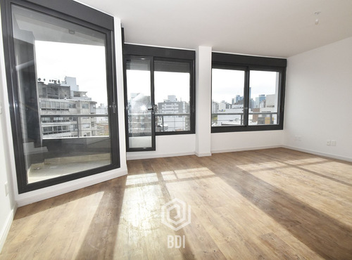 Apartamento En Venta De 2 Dormitorios En Pocitos (ref: Lad-912)