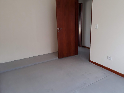 Imagen 11 de 13 de Departamento Duplex En Venta En Chascomus, Calle Obligado