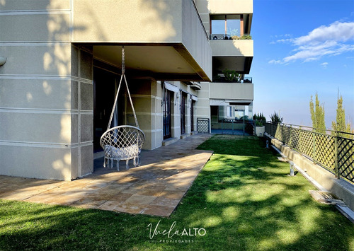 Depto.subida Sta. Teresa Vitacura / Jardin Y Piscina Privada