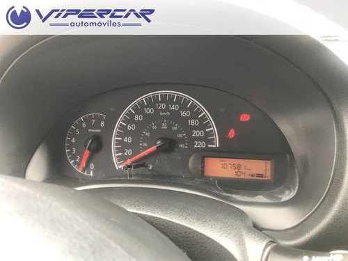 Imagen 12 de 14 de Nissan Versa Full 1.6 2014 Impecable!