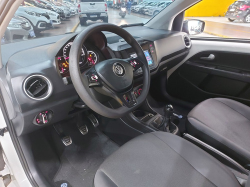 Volkswagen Up! 1.0 MPI TOTAL