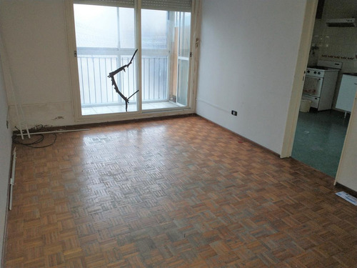 Imagen 6 de 17 de Departamento 4 Ambientes, 3 Dormitorios, Balcón. Edificio Con Jardines, Seguridad.