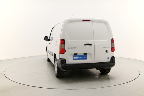 Imagen 4 de 16 de Peugeot Partner 1.6 B9 Corta
