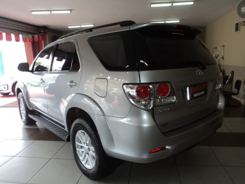 Toyota Hilux Sw4 2.7 Sr 7l 4x2 Flex Aut. 5p 2015/2015 Prata