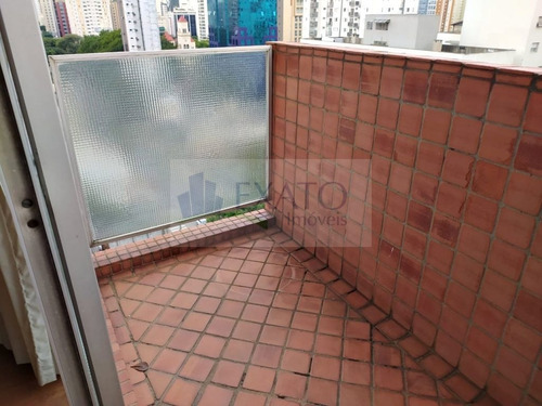 Imagem 2 de 15 de Moema Otimo Apartamento 3 Dormitorios 1 Suite Reformado 2 Vagas - Em49811