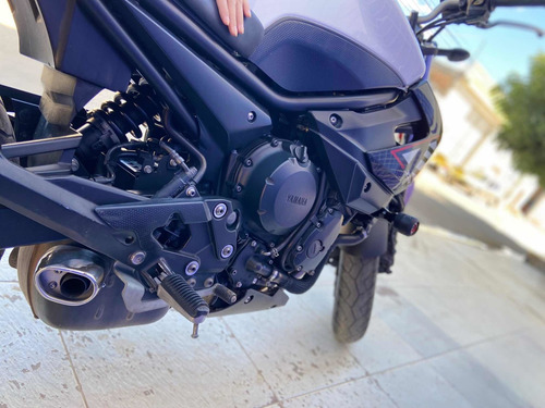 Imagem 8 de 9 de Yamaha Xj6n