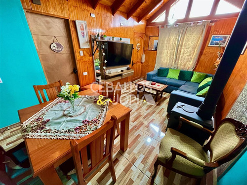 Casa En Venta De 7 Dorm. En Quilpué