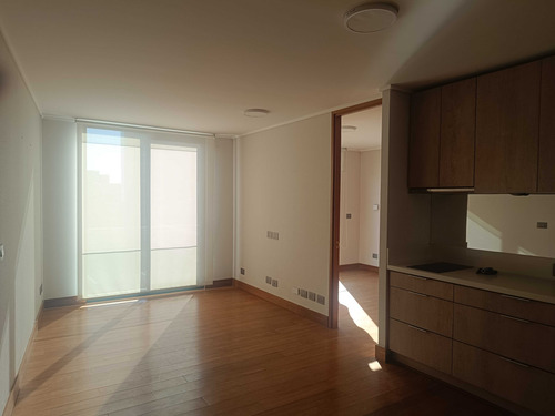 Departamento Semi Nuevo, 1d Las Condes (84055)