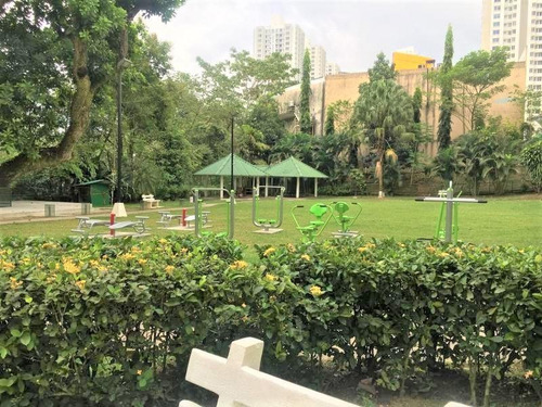 Imagen 9 de 14 de Venta De Apartamento En Green Park, Condado Del Rey 20-9936