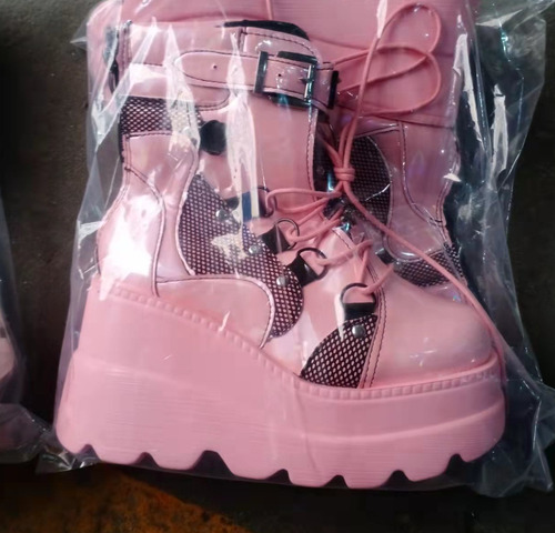 Estilo Gótico, Botas De Dama De Alto Tacón Gruesas