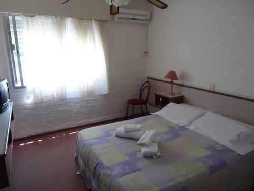 Imagen 4 de 14 de Termas Del Dayman Hotel A Pasos De Acuamanía!