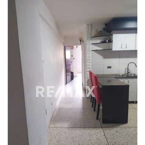 Imagen 9 de 14 de Lindo Apartamento En Las Acacias