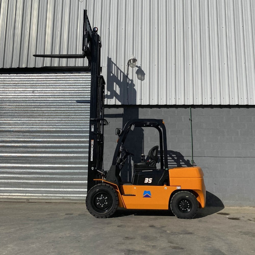 Imagen 2 de 13 de Autoelevador 3500kg 3.5 Toneladas Triple Torre 4.5m