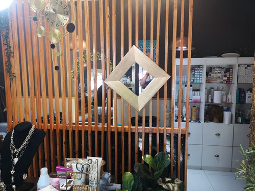 Muy Buen Local Comercial En Ñuñoa