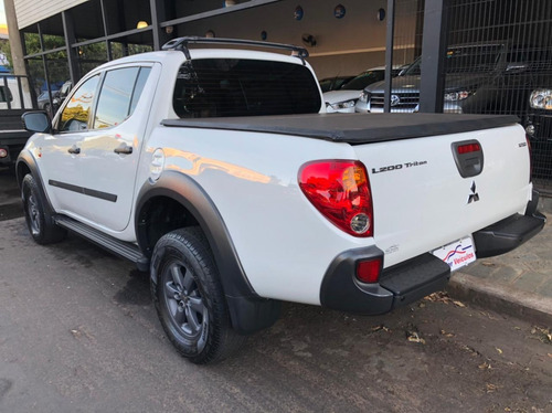 Imagem 9 de 11 de Mitsubishi L200 Triton 2.4 Hls 16/17