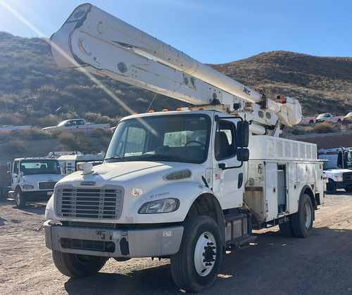 Grúa Canastilla Freightliner M2 Año 2018