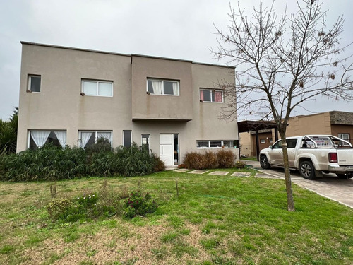 Imagen 3 de 19 de Casa En Venta En Barrio Puertos