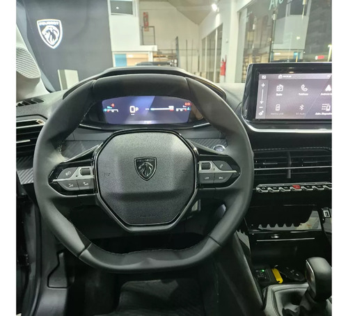 Peugeot 208 1.0T Allure Pack