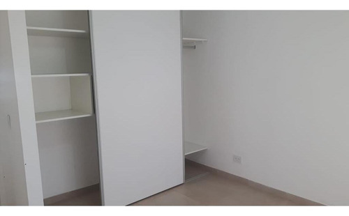 Imagen 8 de 11 de Venta - Jose Clemente Paz - Departamento 2 Ambientes