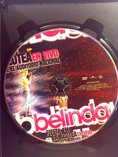 Imagen 3 de 3 de Belinda En Concierto Fiesta En La Azotea Dvd Autografiado