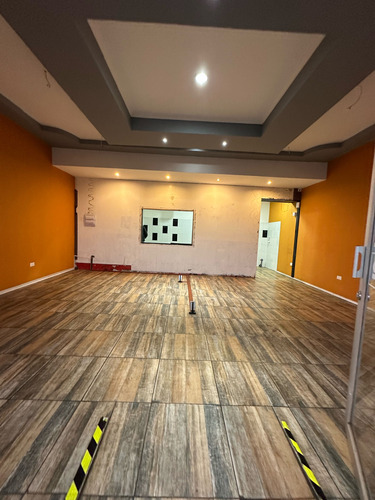 Arriendo Local Strepcenter Guillermo Ulriksen (97891)