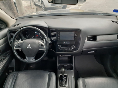 Imagem 9 de 15 de Mitsubishi Outlander
