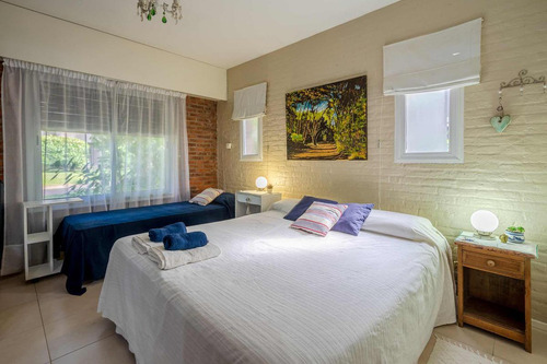 Casa En Venta - 10 Dormitorios 10 Baños - 785mts2 - Pinamar