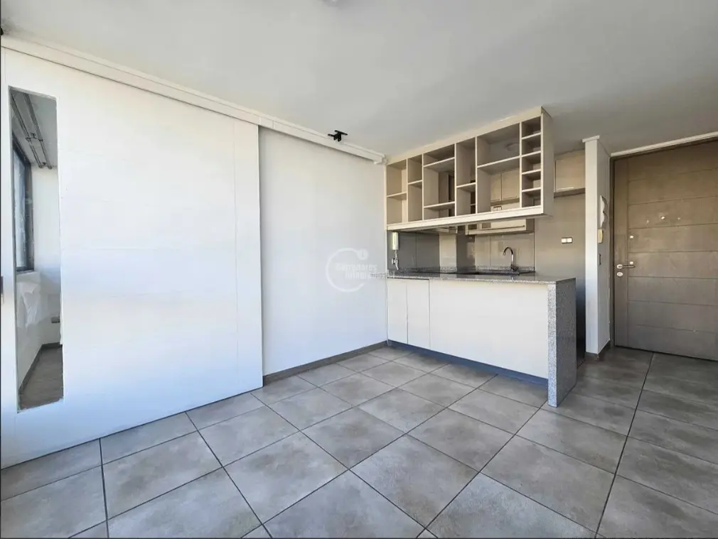 Imagen 3 de 12 de Venta Departamento 1 Dorm. 1 Baño San Miguel Metro