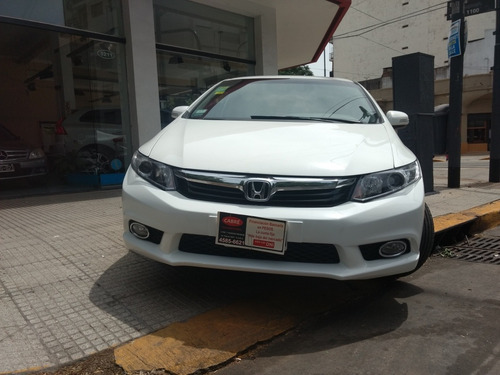 Honda Civic 1.8 Exs At 140cv 2014