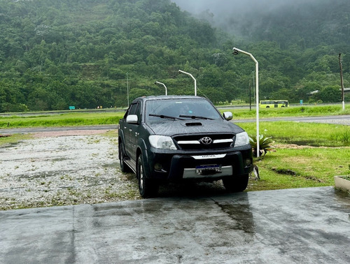 Toyota Hilux 3.0 Srv Cab. Dupla 4x2 4p