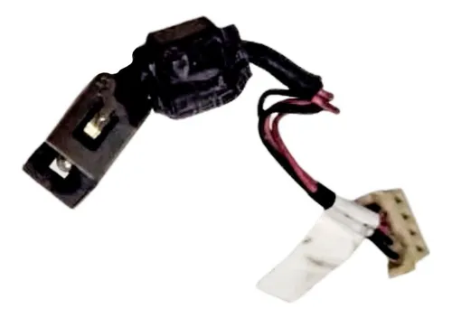 Pin De Carga Portatil Toshiba C845 (Usado)
