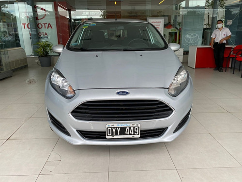 Imagen 2 de 11 de Ford Fiesta 1,6 L S Plus - Nafta - 2015