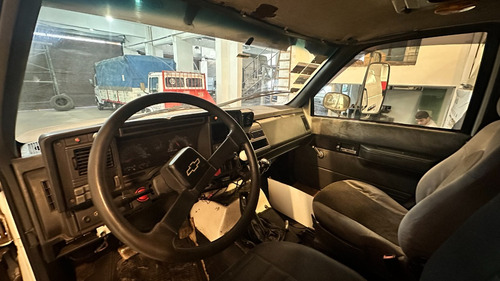Chevrolet Kodiak Tractor 16220 Con Cab Dormitoria