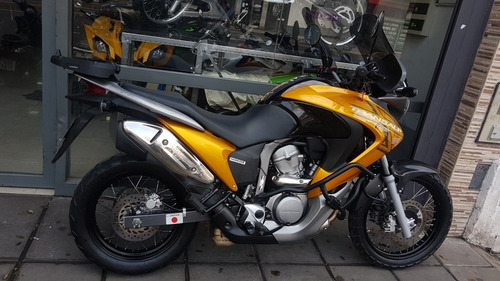 Imagen 3 de 15 de Honda Transalp Permuto Qr Motors