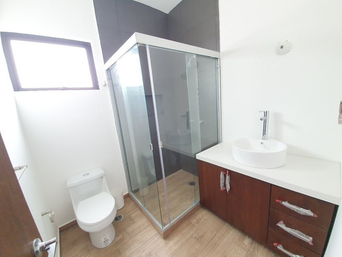 Imagen 20 de 26 de Fracc Lomas De La Rioja Casa En Venta Con Roof Garden Vista